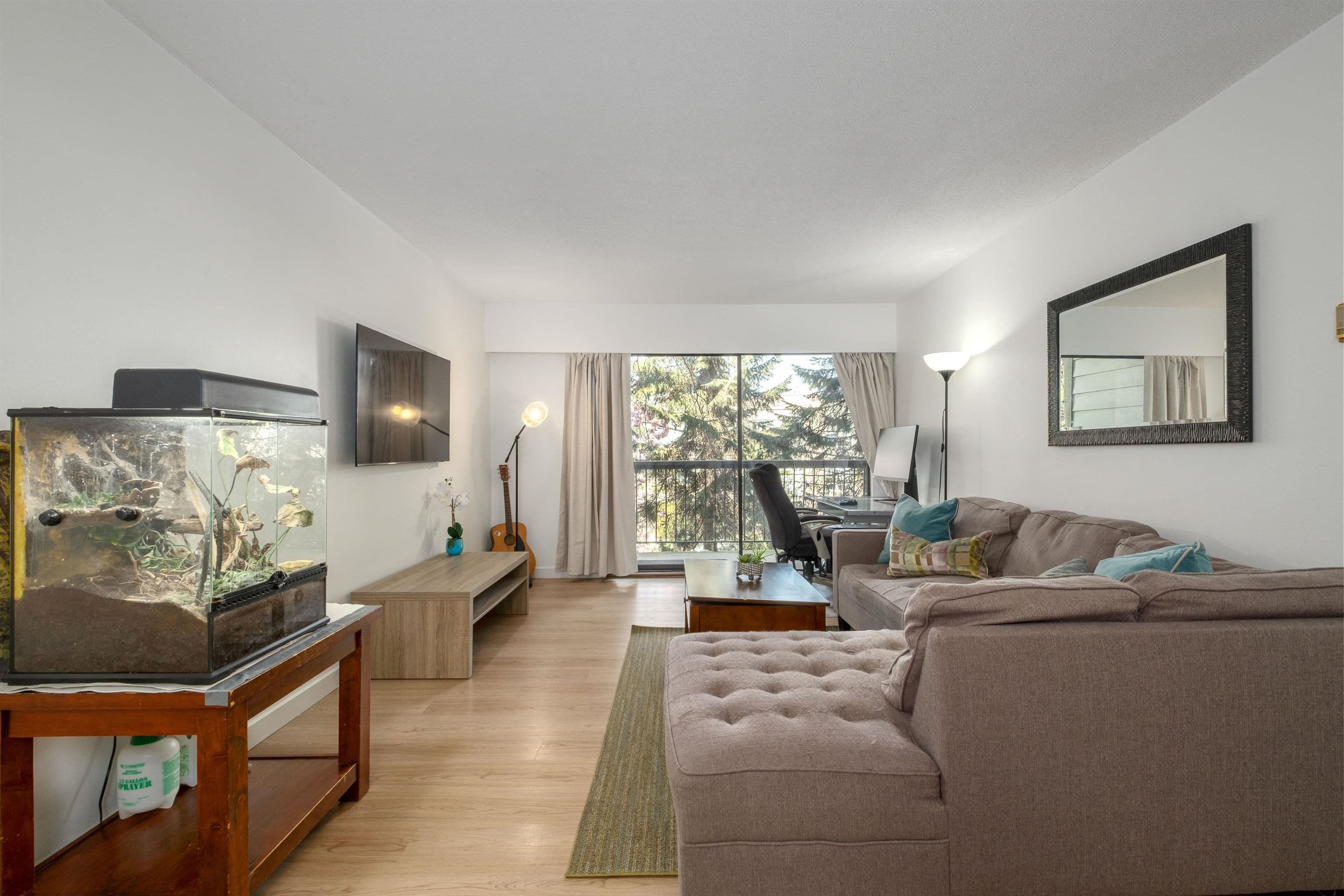 Property photo 66faeecb-fe48-40ba-a7c4-7a229df5d846