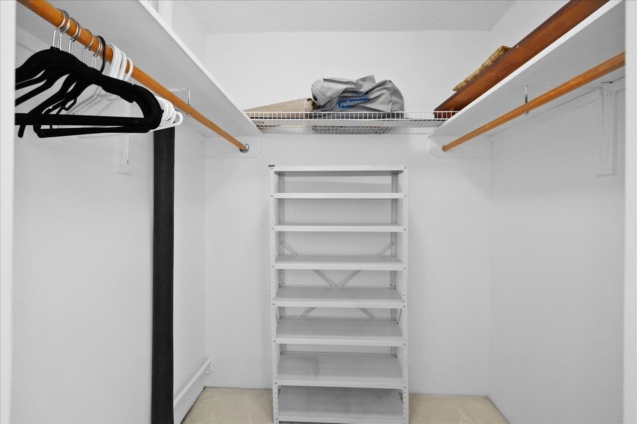Property photo b59ea54f-75f6-4148-8034-460eb3f0a715