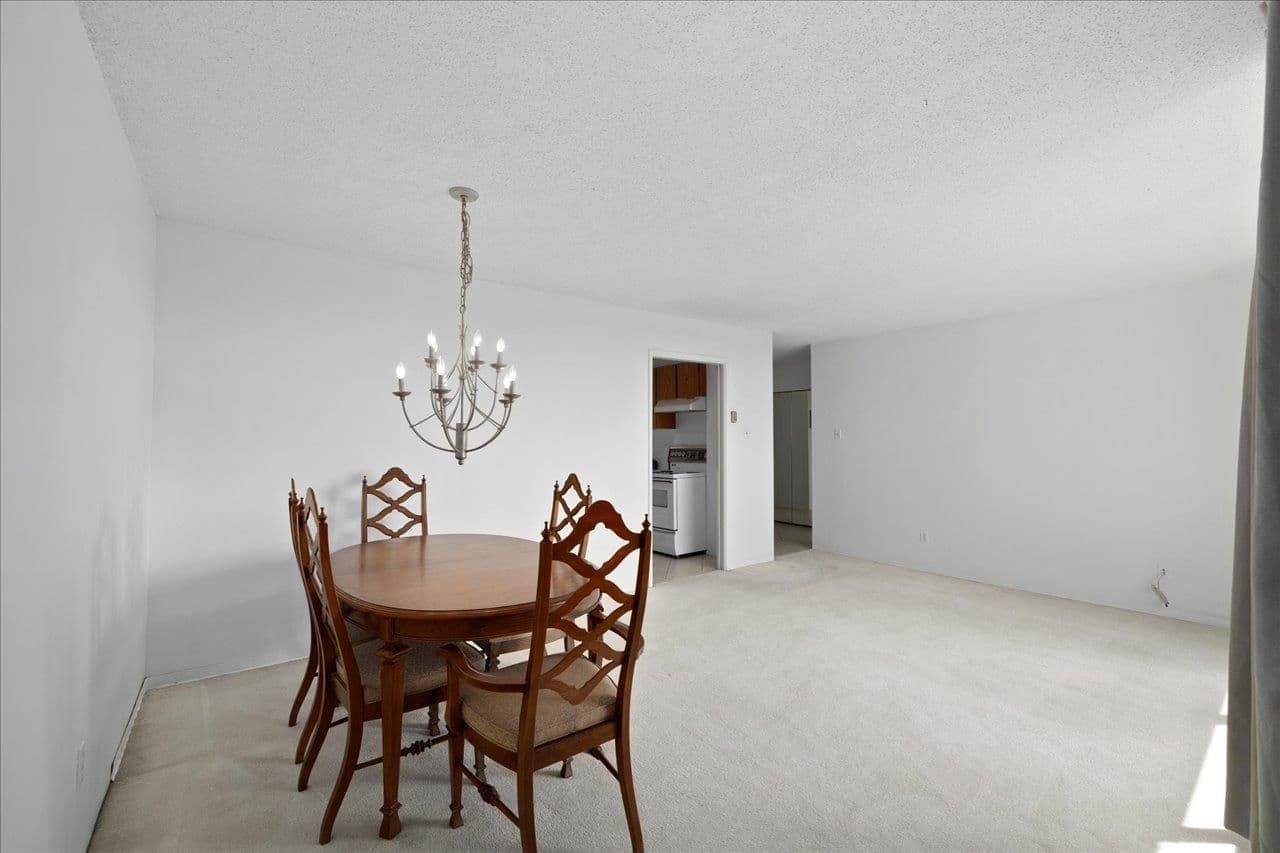 Property photo d068051b-518c-430c-81d0-b581b962ca7d