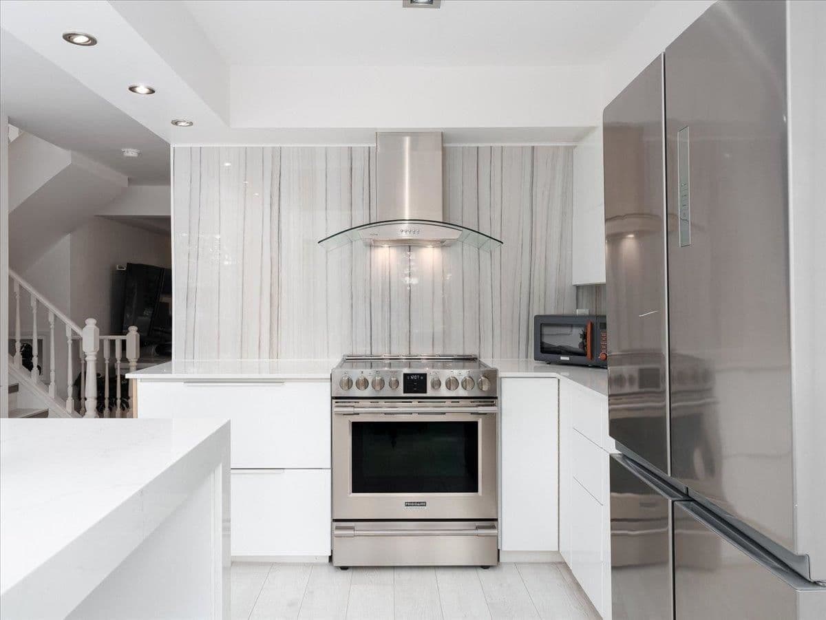 Property photo cb34ee02-2c62-4578-8d9b-9d4af7993167