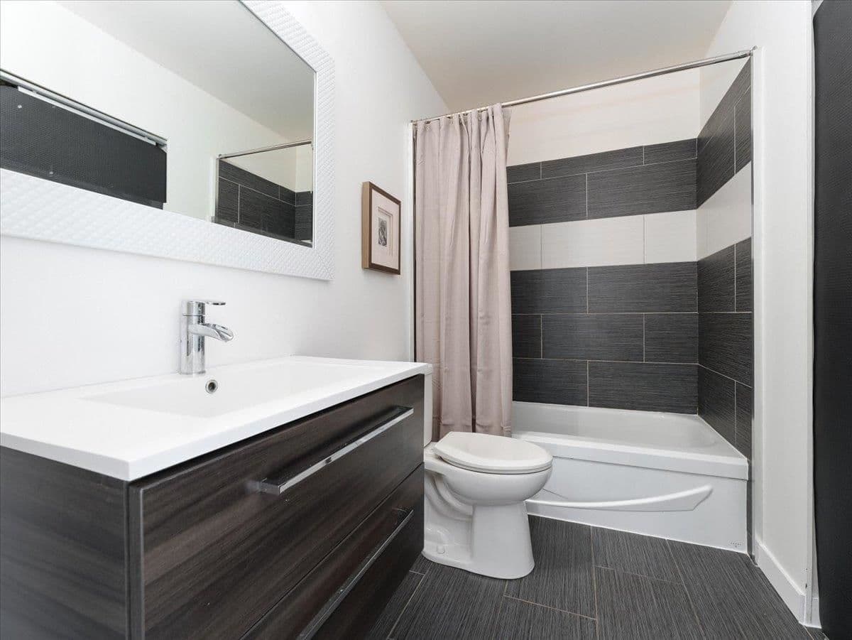 Property photo 3a816bd4-9ac3-427a-858a-a74a5d7c19a8