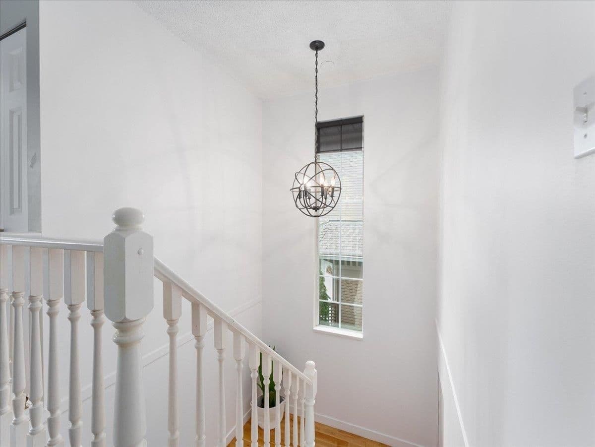 Property photo e74976aa-6f53-4278-ad0e-3bda065f699f