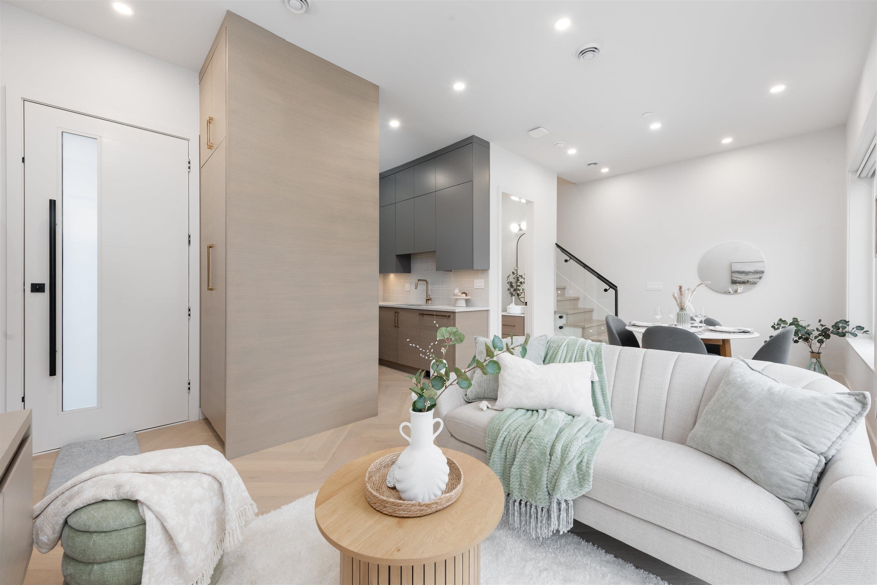 Property photo ff1b6216-afbd-4b86-ac1b-32d41bc41812