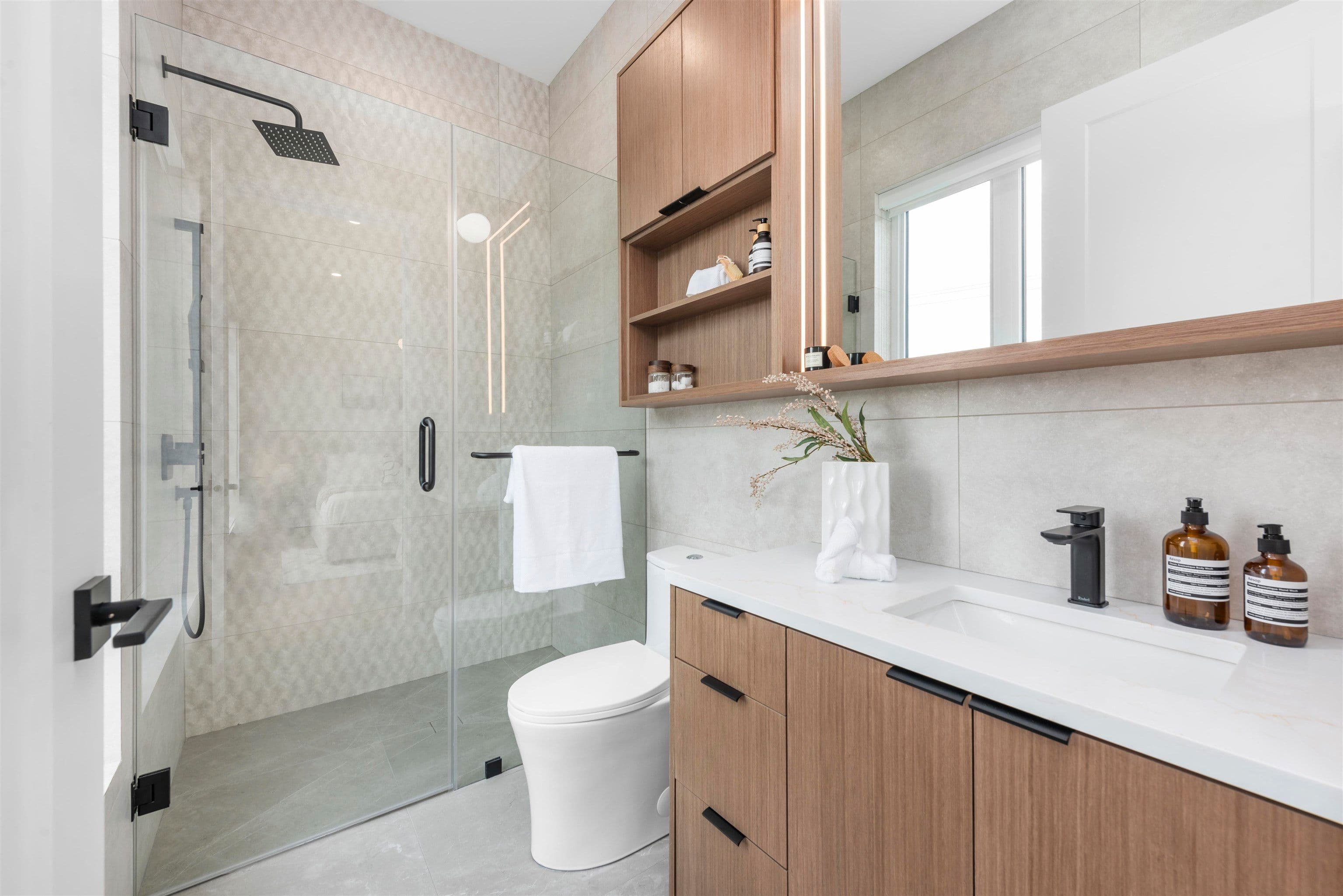 Property photo e5a51b71-876f-4681-b9ad-1f1832cbc168