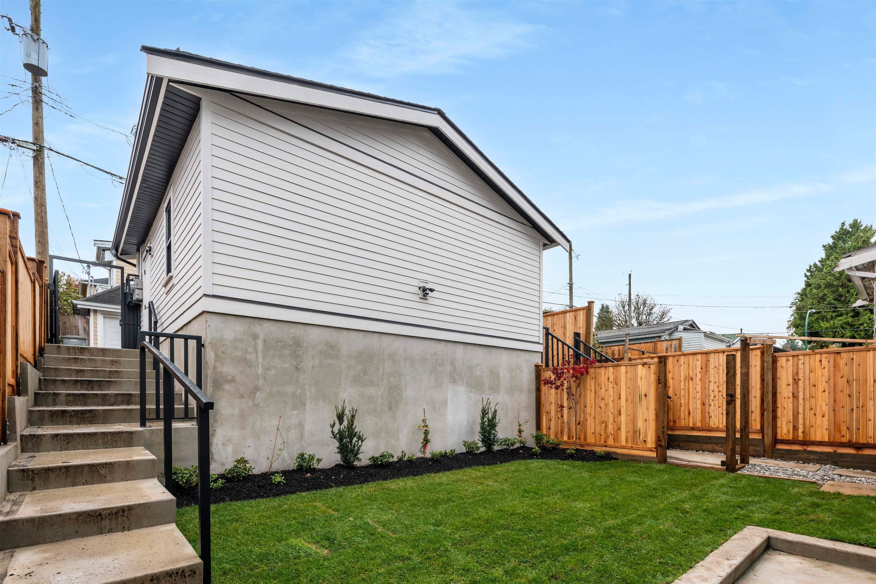 Property photo c2ca1116-9c04-41cb-aa67-80c1a943b181