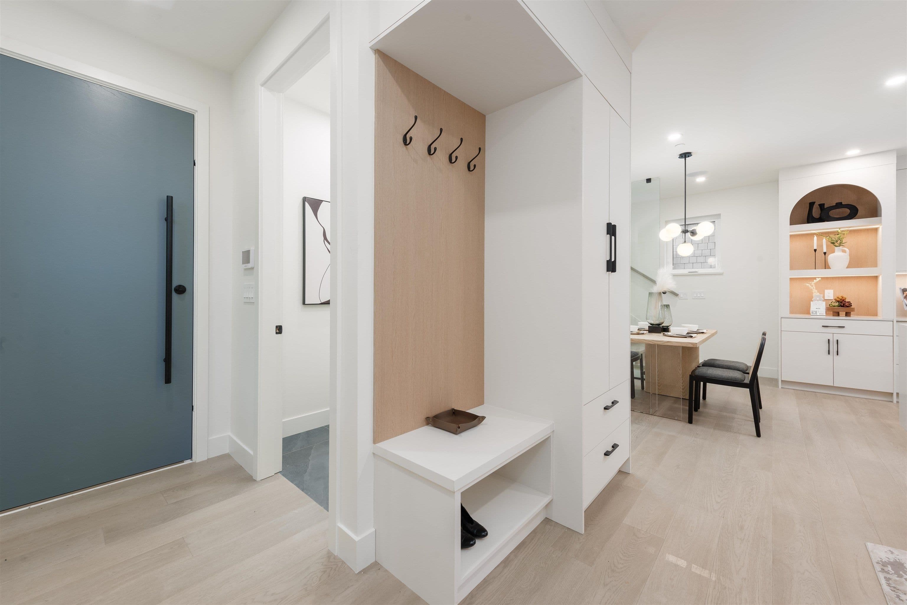 Property photo c3272373-ebce-4c66-bba2-52cf41dd53e9